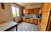 Maison à Montsûrs