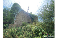 Stone building to renovate