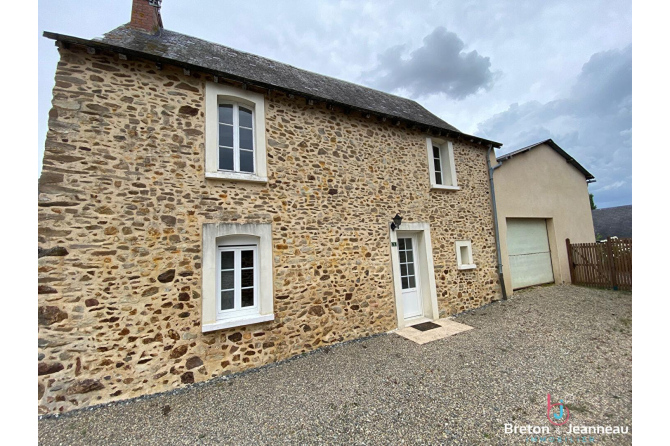 Maison de bourg à Ruillé-Froid-Fonds