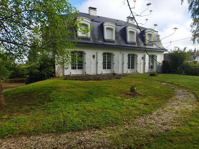 Vente Maison 198m² 7 Pièces à Mayenne (53100) - Fougères Immo