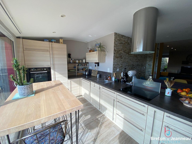 Maison 4 pièces 109 m² · à Fougères · 109 m² · 283 900 €