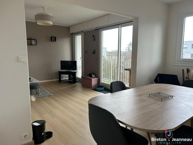 Appartement 3 pièces 77 m² · à Laval · 77 m² · 115 900 €