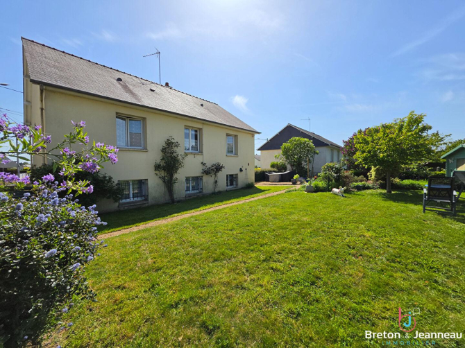 Maison 4 pièces 118 m² · à Ambrières-les-Vallées · 118 m² · 105 900 €