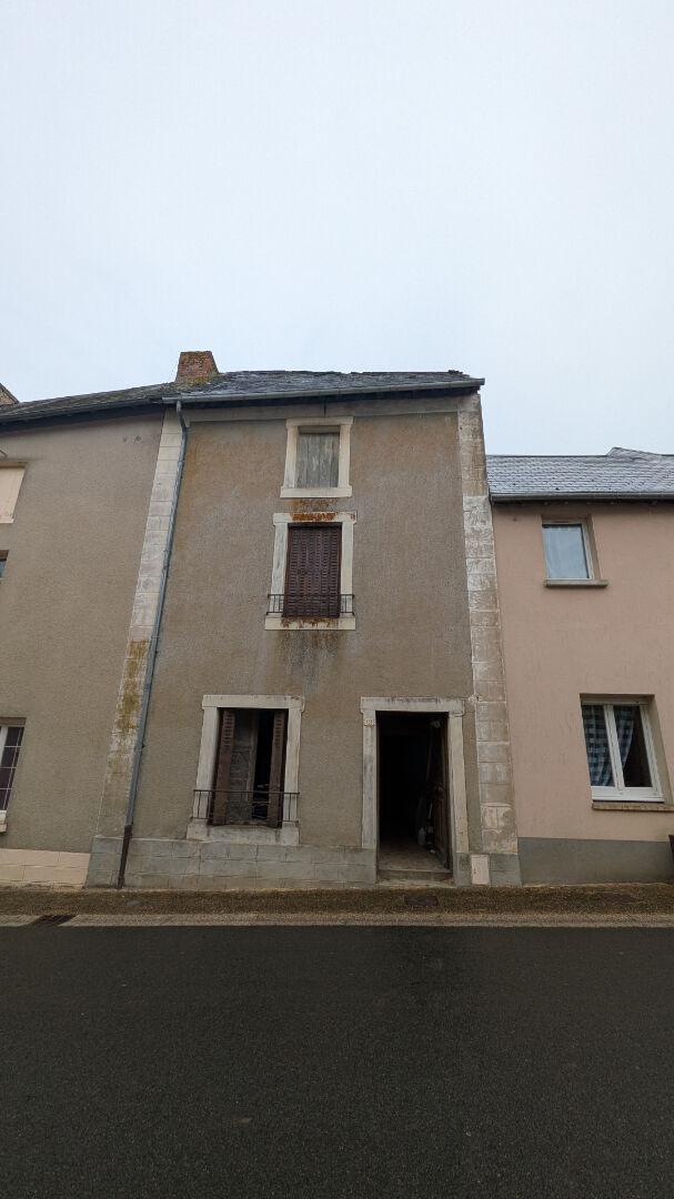 Maison 4 pièces 72 m² · à Mont-Saint-Jean · 72 m² · 25 900 €
