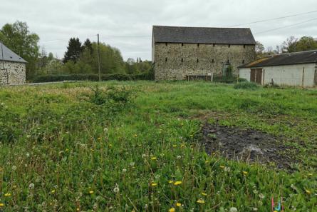 Terrain constructible à Bais