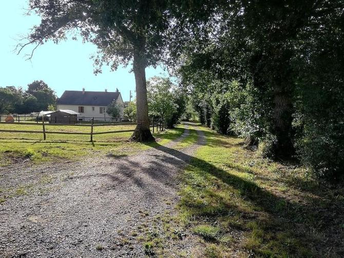 Propriété sur 5 ha secteur Meslay du Maine