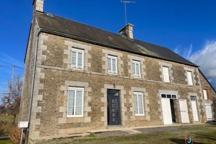 Maison à Fougerolles du Plessis