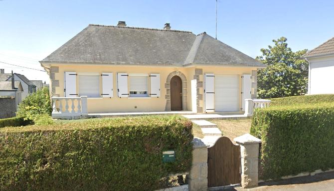 Maison proche commerces à Saint Berthevin