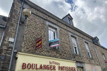 Immeuble à Saint Denis de Gastines