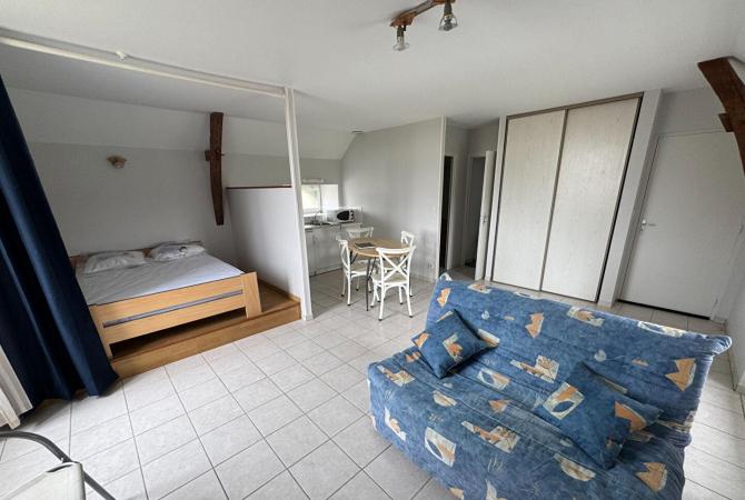 Appartement MEUBLE Meslay Du Maine 36 m2