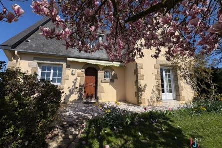 Maison à Saint Mars sur la Futaie