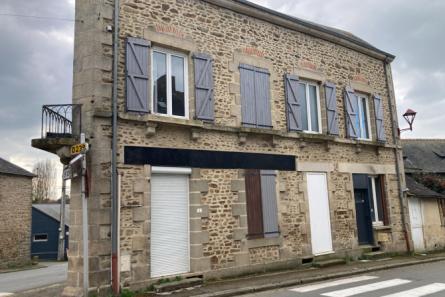 Maison à Courcité