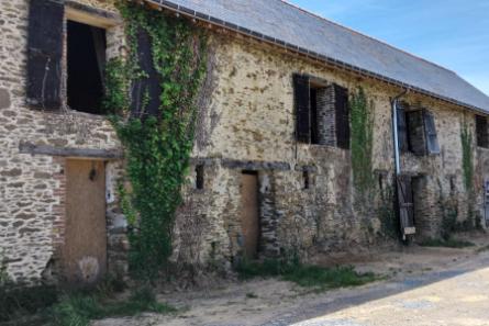 Loge à rénover en campagne à Argentré