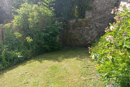 Maison de ville avec jardin à Mayenne