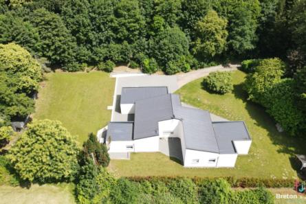 Contemporaine EXCEPTIONNELLE  de 249 m² à Louvigné du Désert