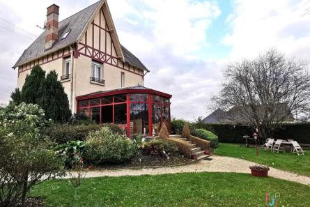 Maison de caractère à Bais