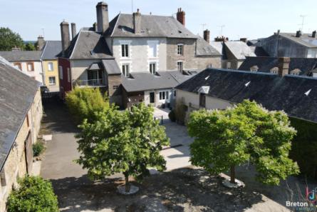 Maison de ville à Pré en Pail