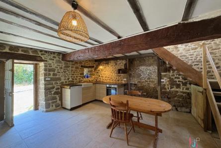 Ensemble de deux maisons sur 1 ha 56 à Carelles