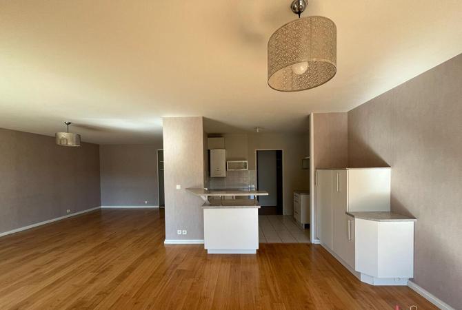Appartement T4 - Vue Mayenne - LAVAL - Centre Ville Rive Gauche