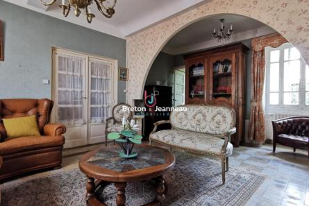 Maison de Maître à Champgenéteux