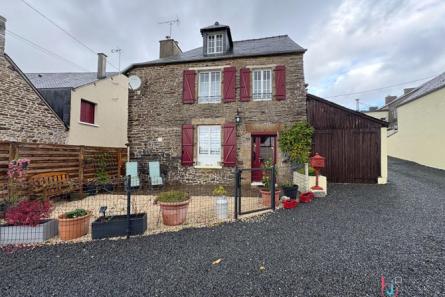 Fermette sur 1ha 35 entre Céaucé et Lassay les Châteaux