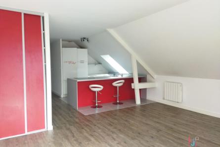 MAYENNE centre ville - T2 avec balcon à vendre