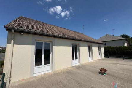 Pavillon de plain-pied à Brecé