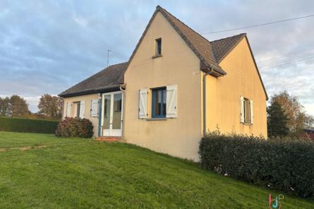 Pavillon en campagne - 15 Kms de Mayenne