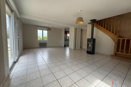 Maison Quelaines Saint Gault