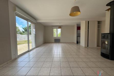 Maison Quelaines Saint Gault