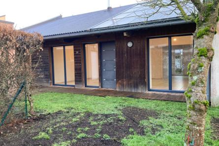 Maison quartier Polyclinique à Laval