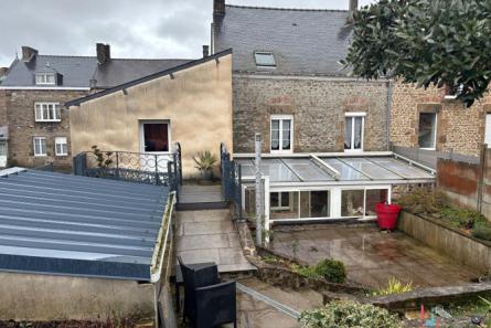 Maison de ville à Ambrières-les-Vallées