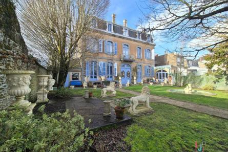 Hôtel particulier Belle Époque - Coeur historique de Mayenne