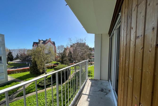 Appartement T3 avec Balcon - LAVAL