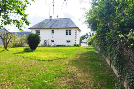 Pavillon à rénover à Martigné sur Mayenne