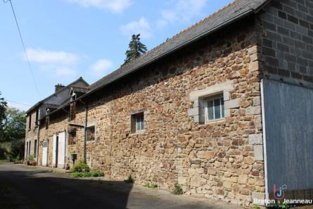Fermette isolée sur 1ha 32 à Saint Pierre des Landes