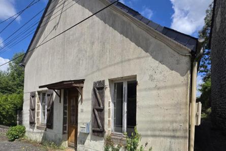 Maison à proximité de LASSAY-LES-CHÂTEAUX