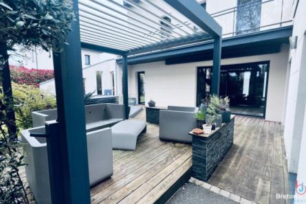 Maison contemporaine à Changé