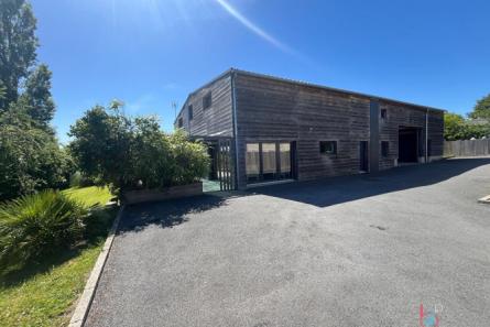 Maison à rénover à St Thomas de Courceriers