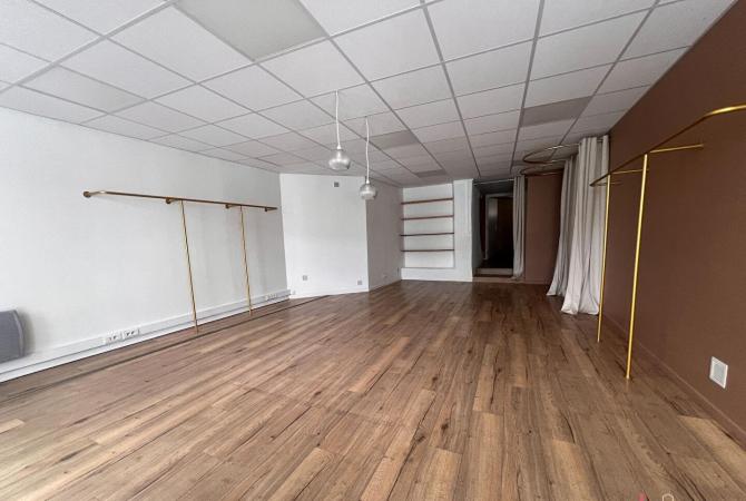 Local commercial 43 m² centre ville