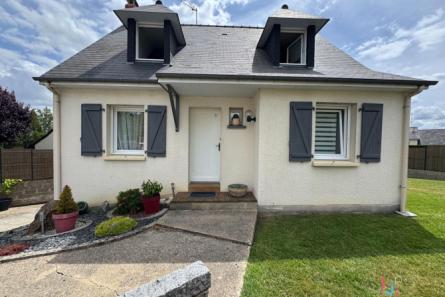 Maison à L'Huisserie