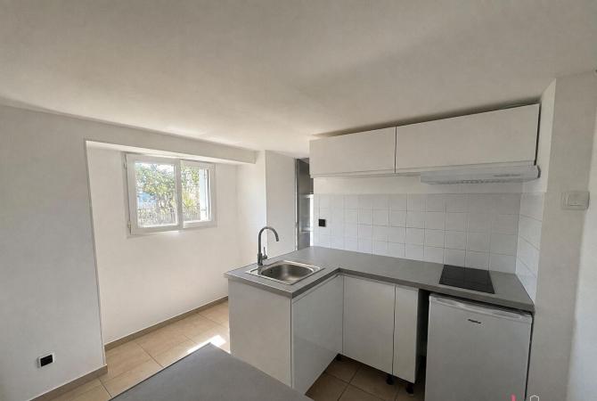 Appartement T1 Bis en RDC - LOUVERNE
