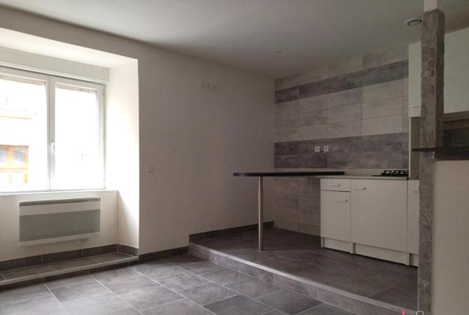 MAISON F4 à CHAMPGENETEUX