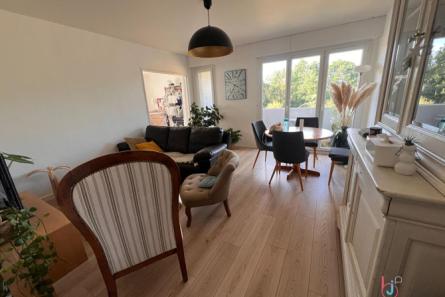 Appartement Laval 4 pièce(s)