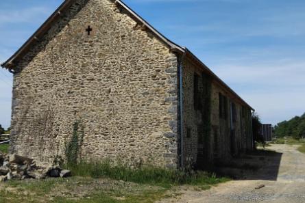 Loge à rénover en campagne à Argentré