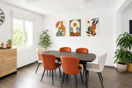 Maison Le Genest St Isle