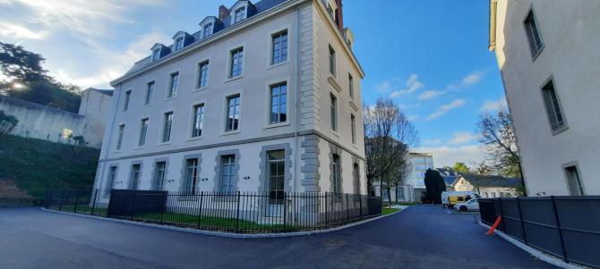 Appartement T4 - LAVAL - Centre Ville Rive Droite
