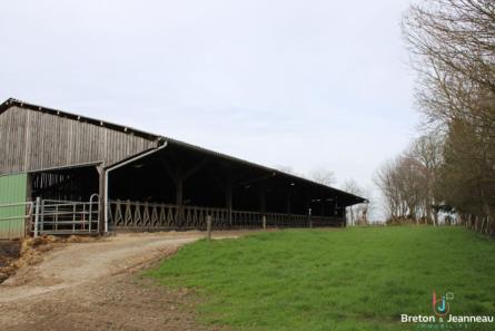 Agricultural exploitation in Saint Denis de Gastines on approximately 41 ha